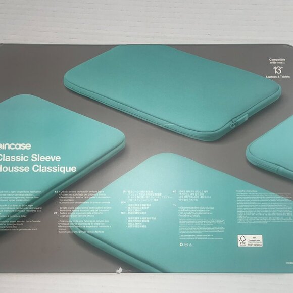 Incase Classic Sleeve compatible with most 13"for laptop & Tablets - Picture 3 of 5